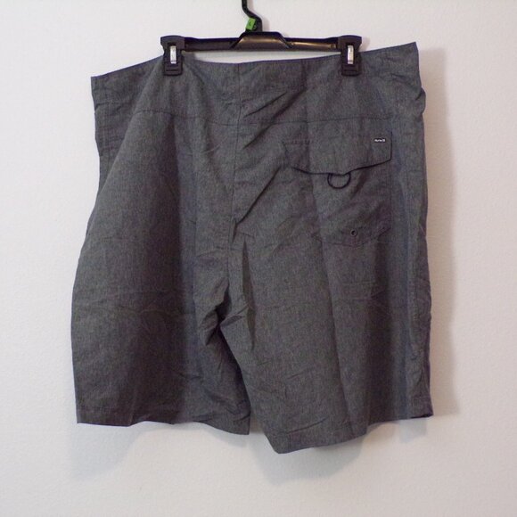 Hurley Men's surf shorts - Picture 2 of 5